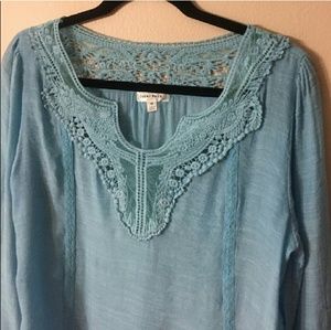 SUGAR RAIN Top with Crocheted Neckline